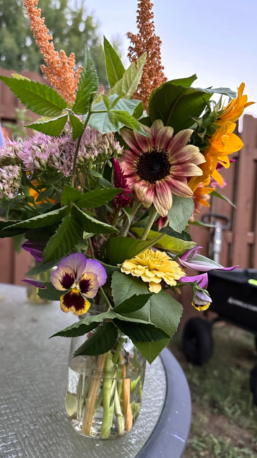 Porch Petals 2024 - Summer/Fall Bouquet Subscription